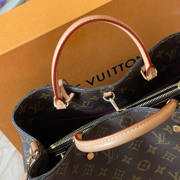 Louis Vuitton shoulder bag MONTAIGNE GM, Authentic, vintage gently used - Picture 6 of 15